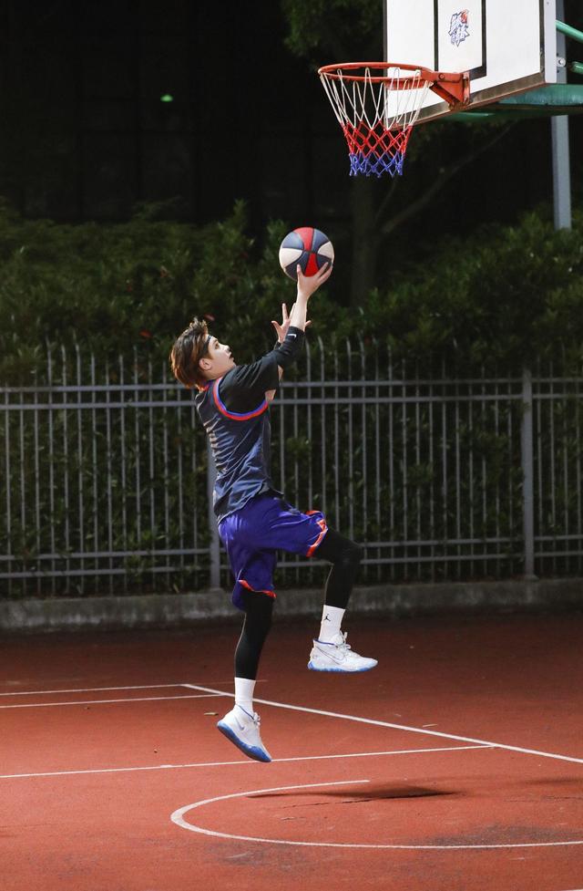 开云体育登录-关于江苏队新秀崭露头角，贡献关键得分的信息