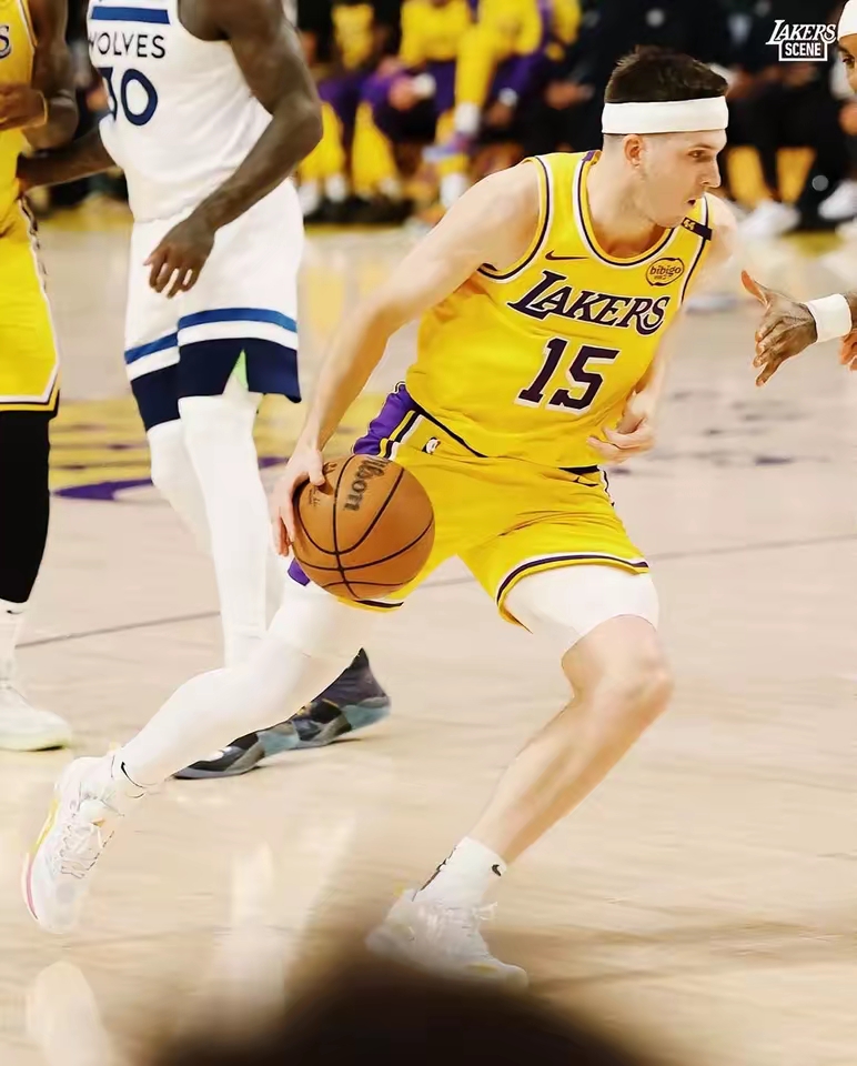 球队防守令人意外零失误，惊艳全场