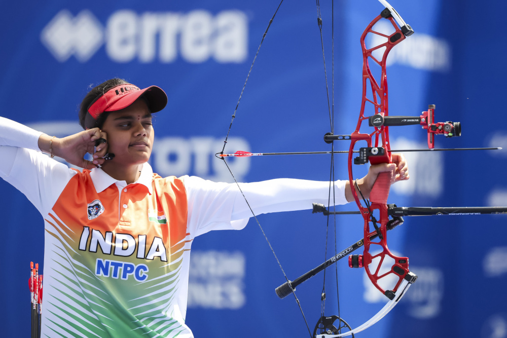 印度队在射箭比赛中崭露头角