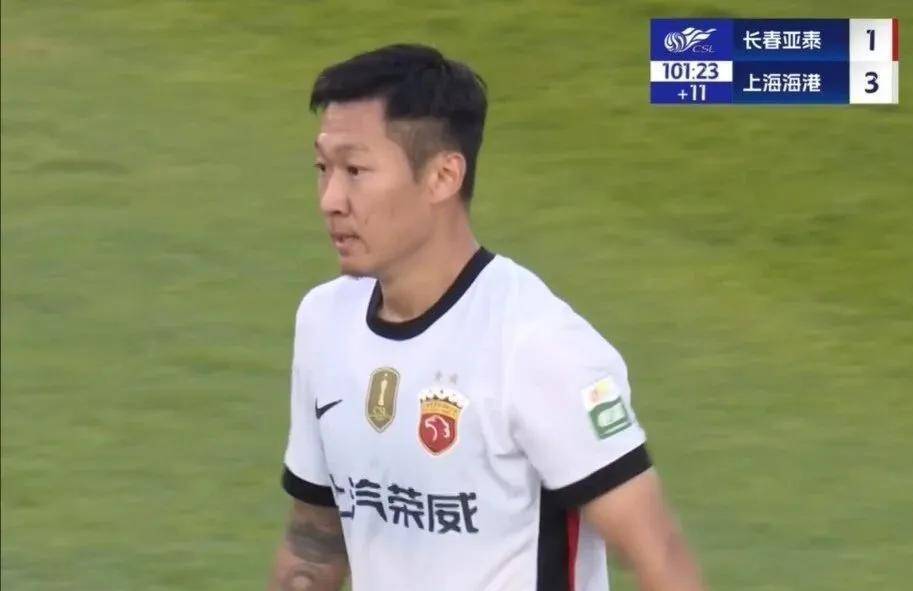 中超名将表现稳定，场上领袖气质得到认可的简单介绍