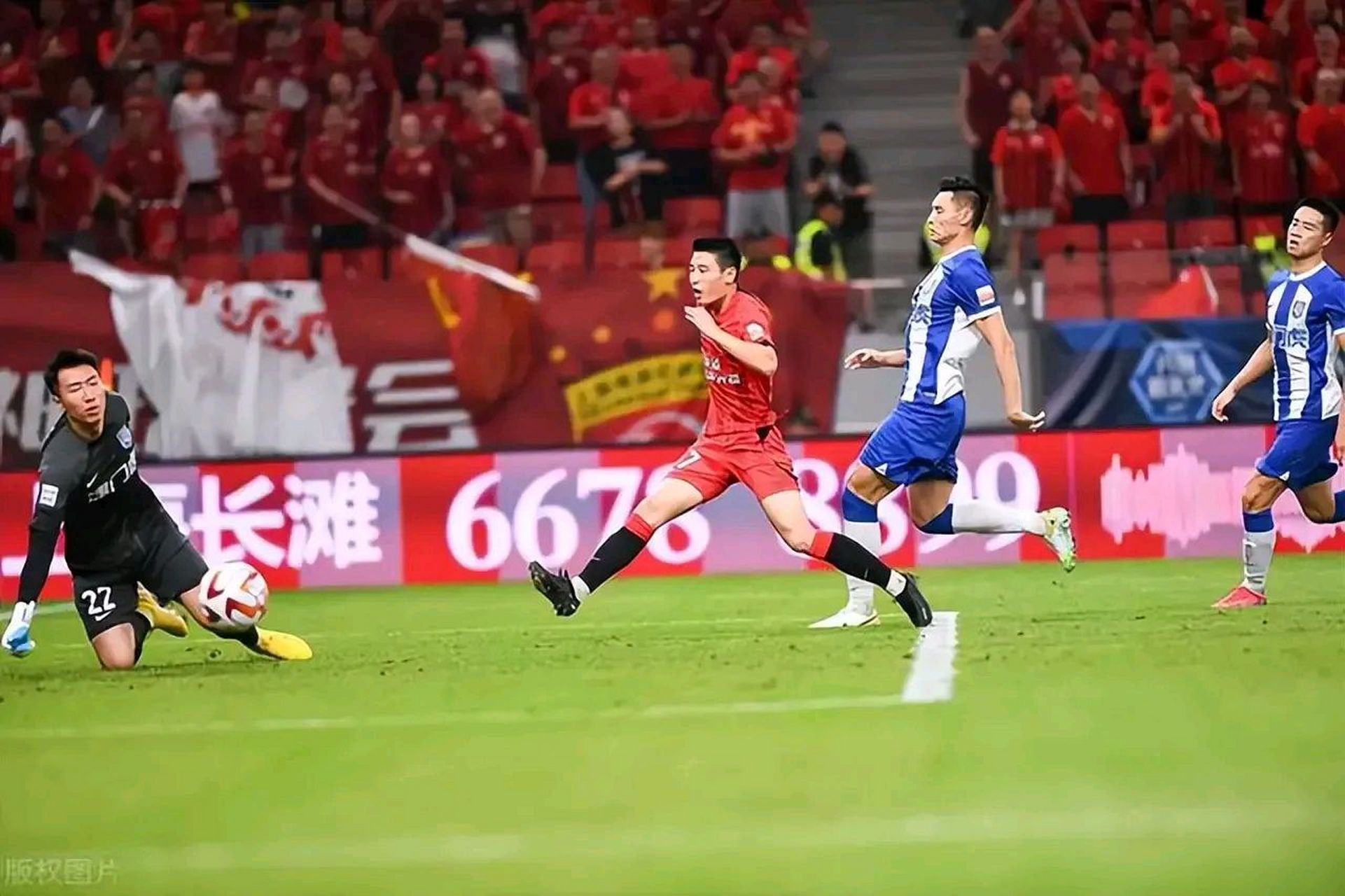 关于顶级球队在国内联赛中独领风骚的信息 关于顶级球队在国内联赛中独领风骚的信息