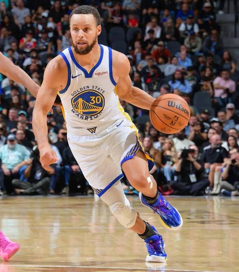 勇士B队轻取鹈鹕,西蒙斯绝境逆转的简单介绍 勇士B队轻取鹈鹕,西蒙斯绝境逆转的简单介绍