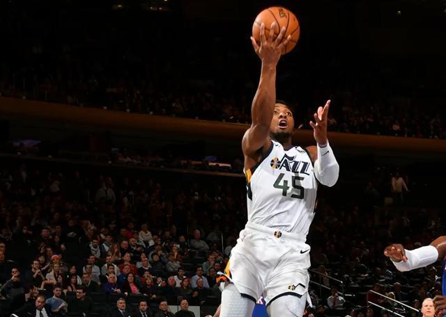 爵士豪取连胜，高效进攻打出火热的简单介绍