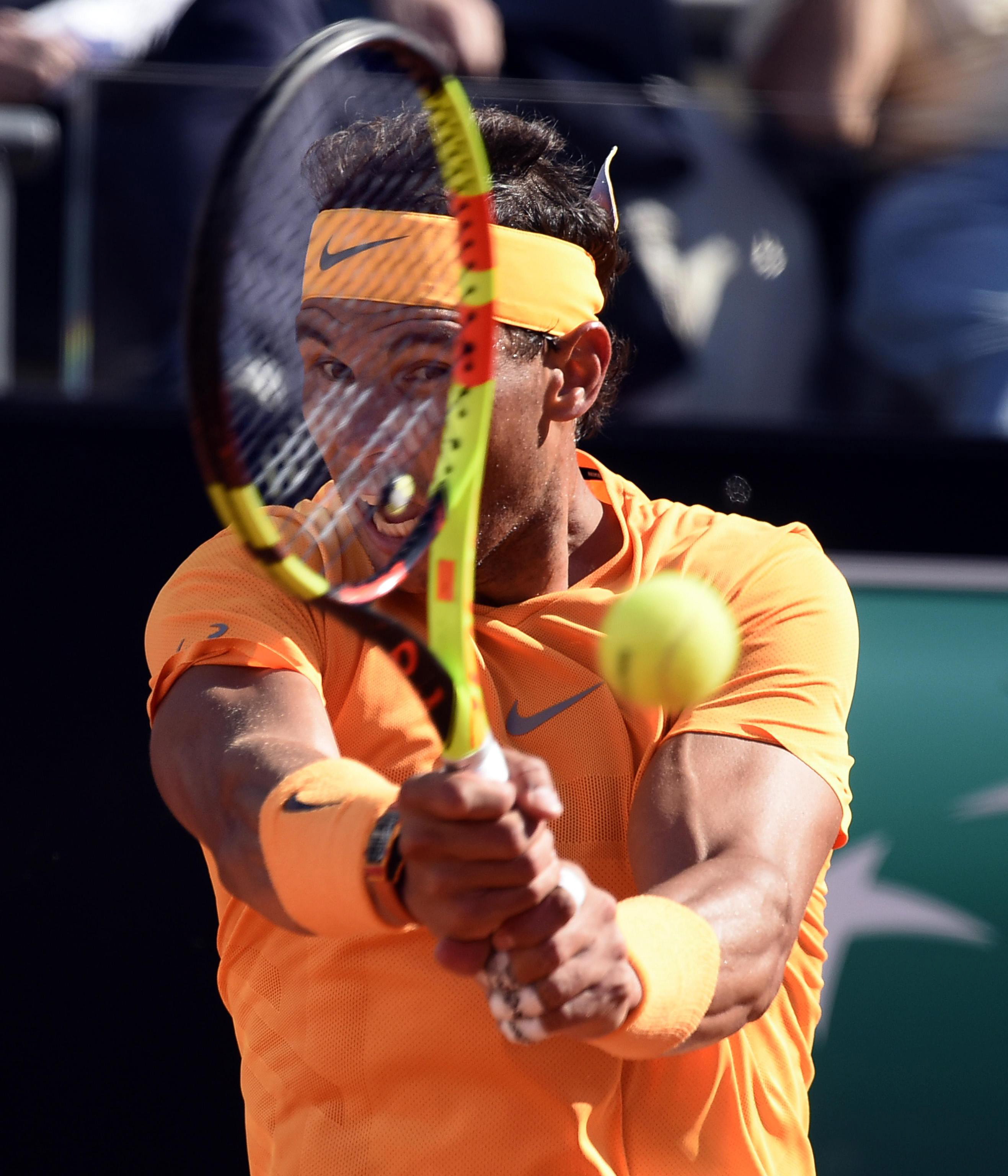 意大利网球队轻取西班牙网球队,纳达尔统治全场 意大利网球队轻取西班牙网球队,纳达尔统治全场