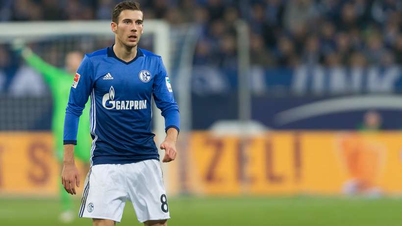 沙尔克后防线表现出色，保持不失一城的简单介绍