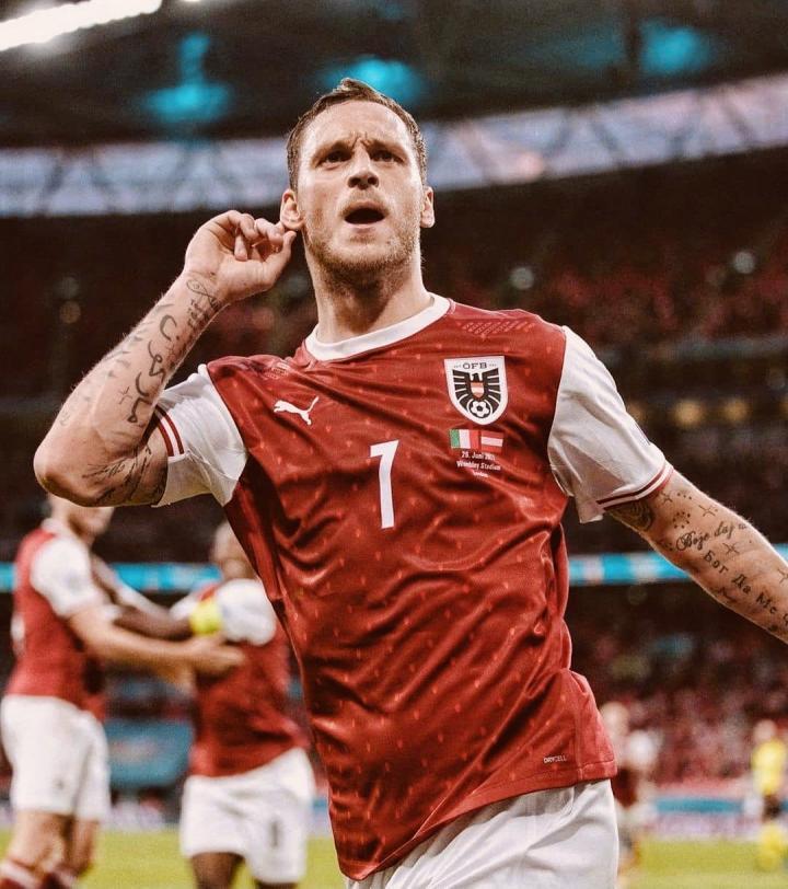 波兰队鏖战奥地利队，奥恰洛夫刷新纪录