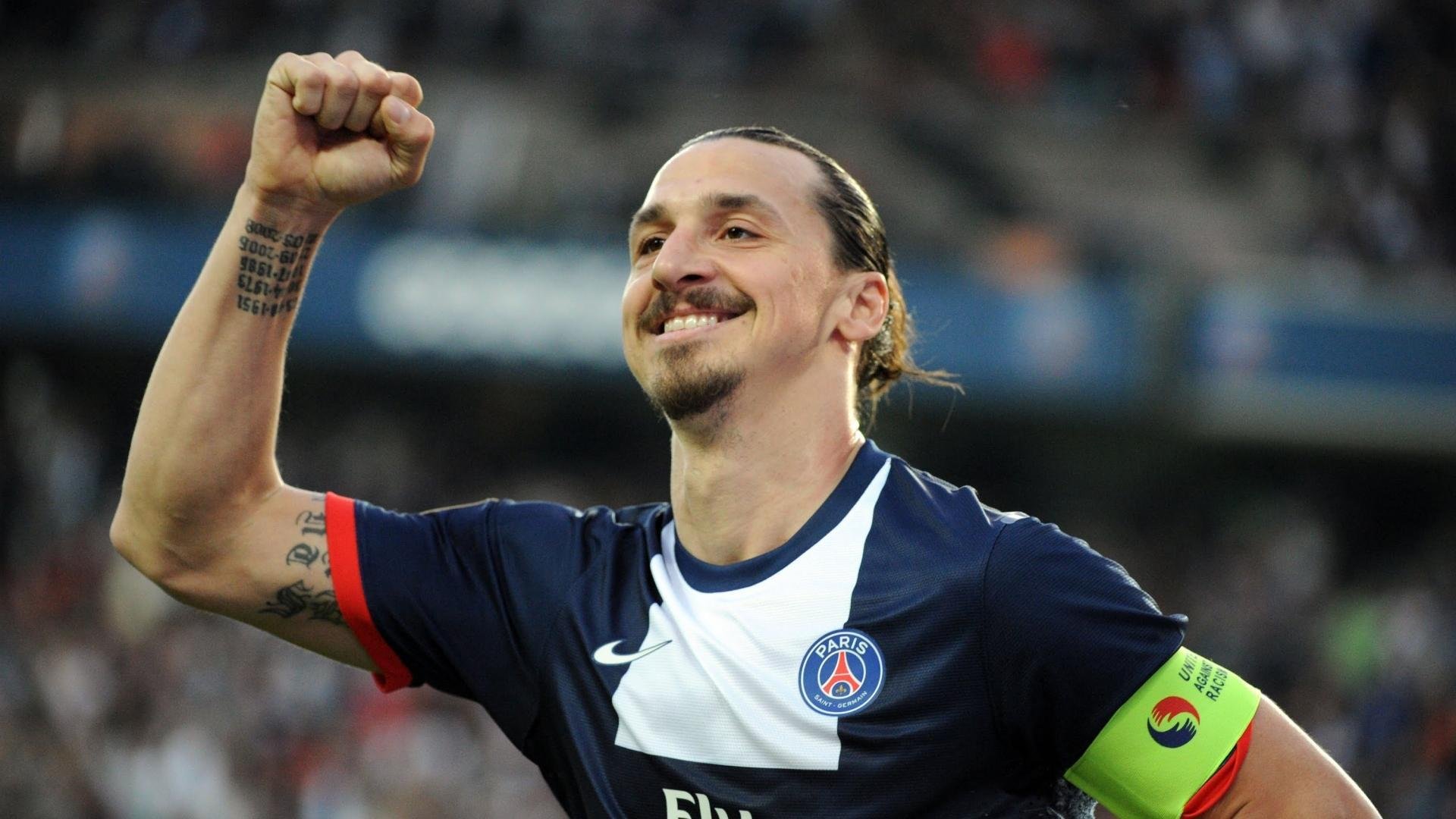 绿茵启示录，当苏亚雷斯爆发遇上伊拉克轻取葡萄牙—足球世界唯一性的双重奏